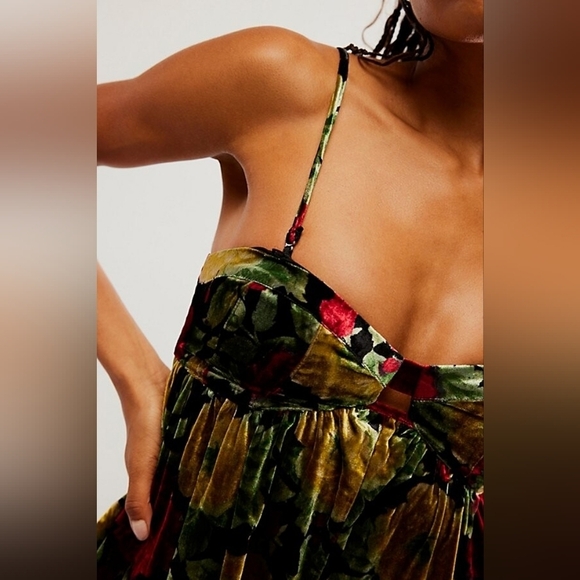 NWOT Free People Luna Velvet Romper ❤️ Size Small ❤️ $128 - Picture 5 of 9